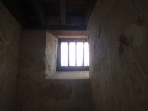 old-prison-2-1093527-m